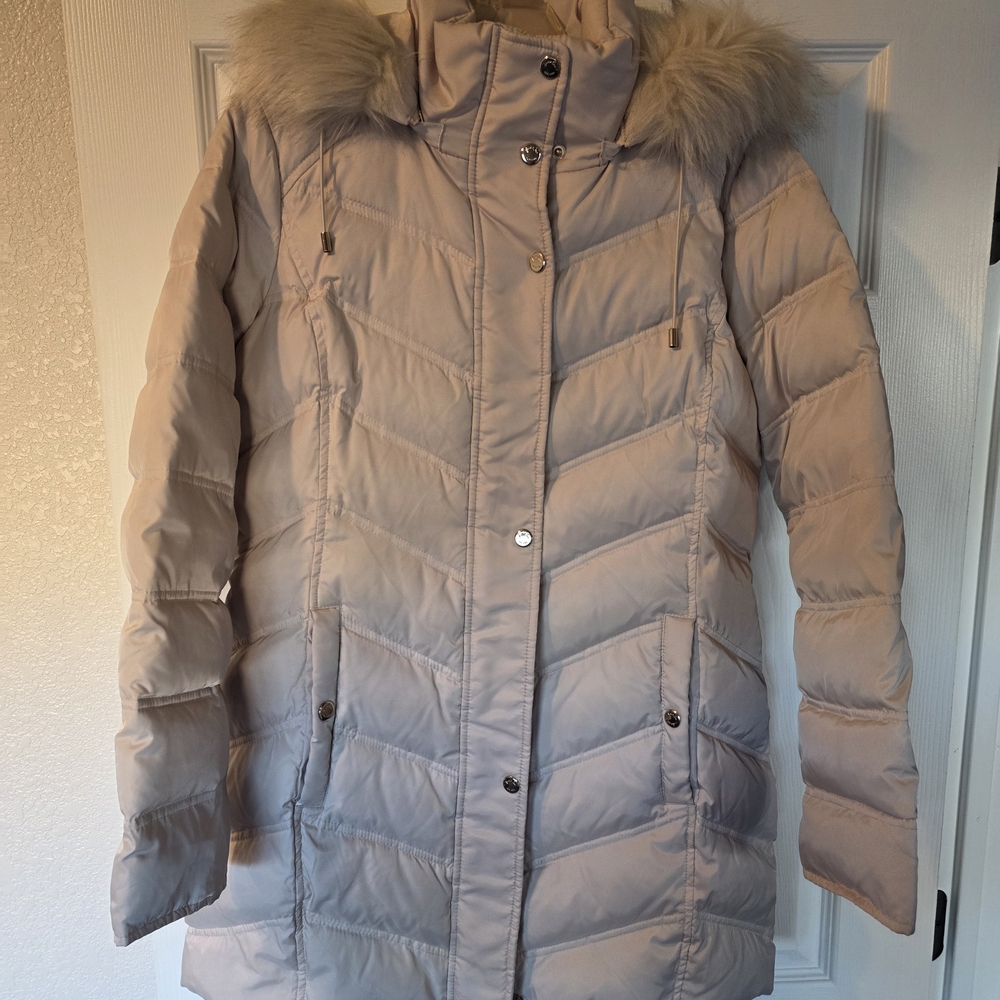 Women's Quilted Coat with Faux Fur Hood